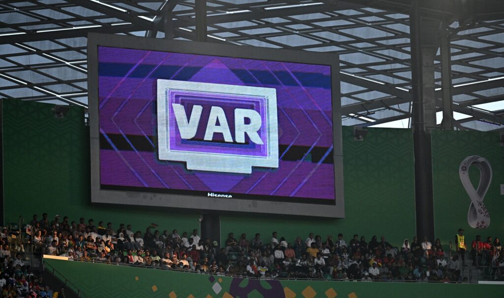 VAR