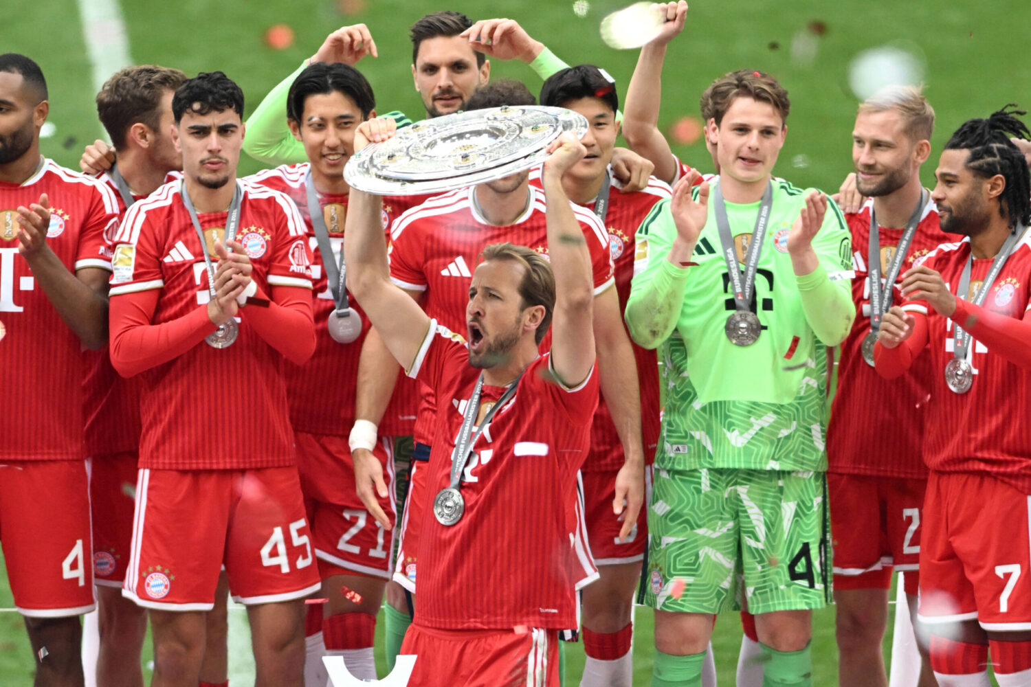 Übertragung, Favoriten und neue Teams: FAQ zur Bundesliga 26/27