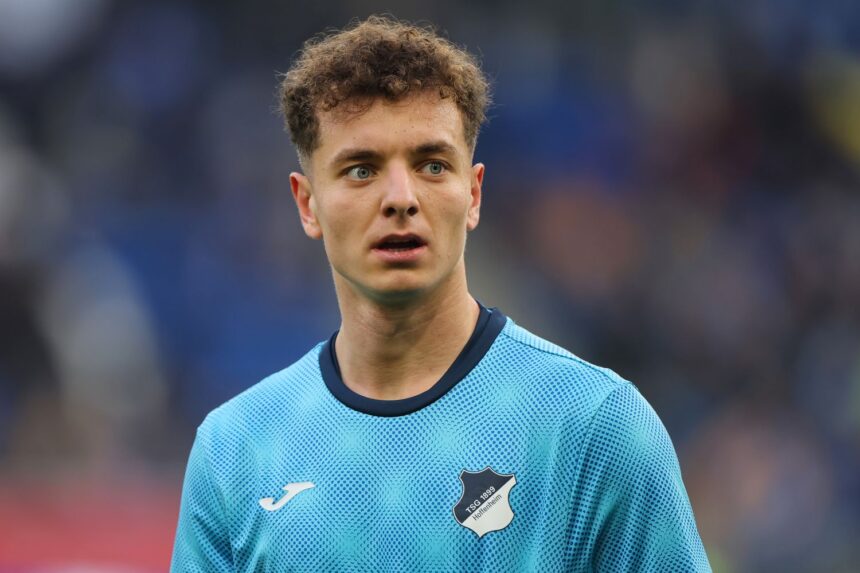 Fisnik Asllani