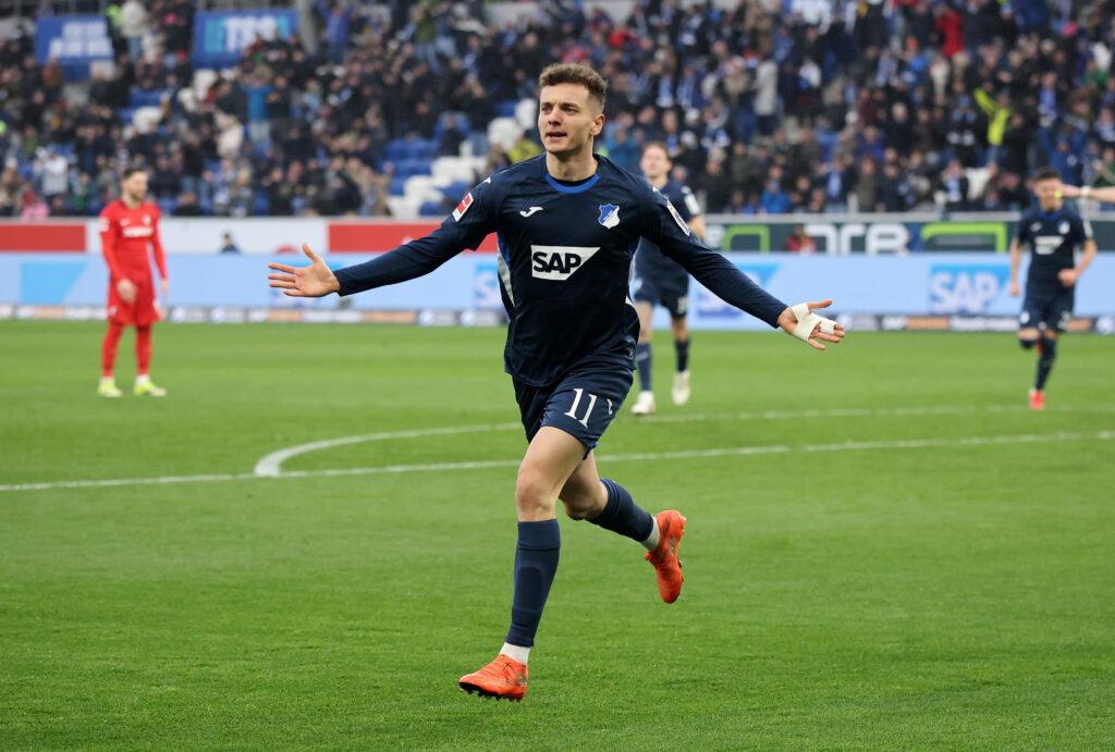 Fisnik Asllani