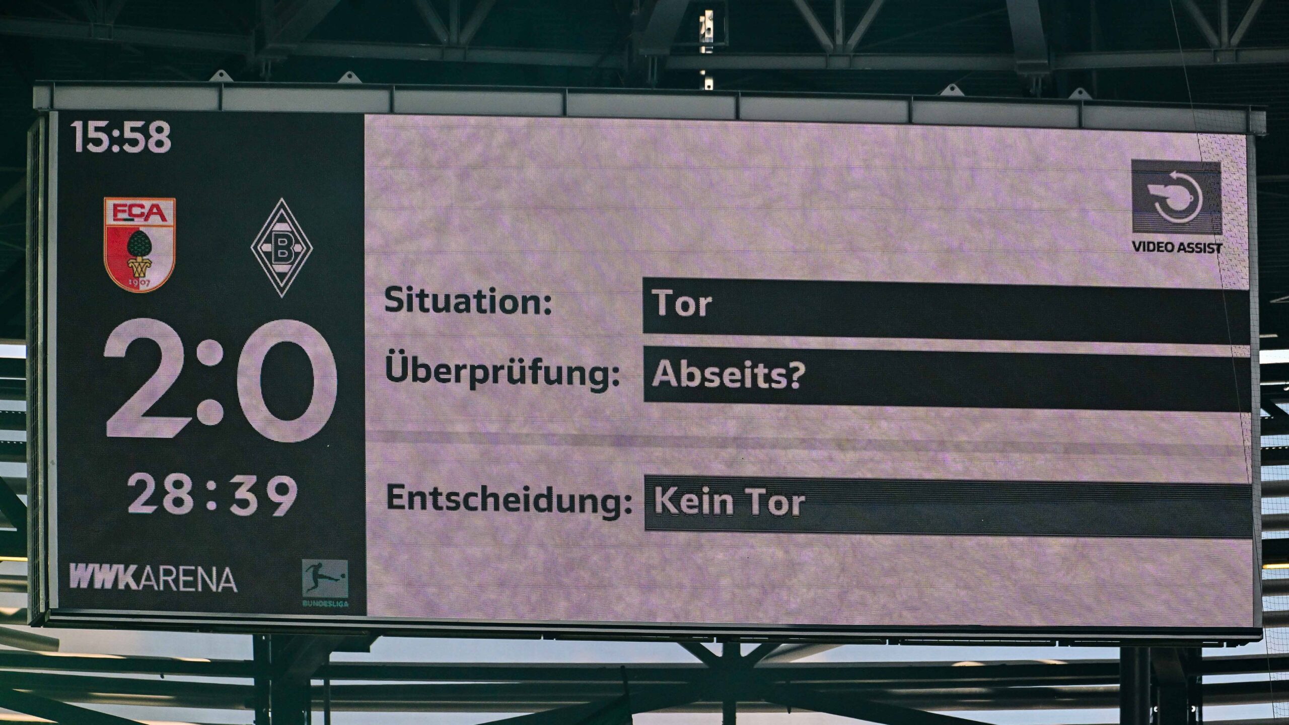 Proteste angekündigt: Bundesliga-Klub will VAR abschaffen
