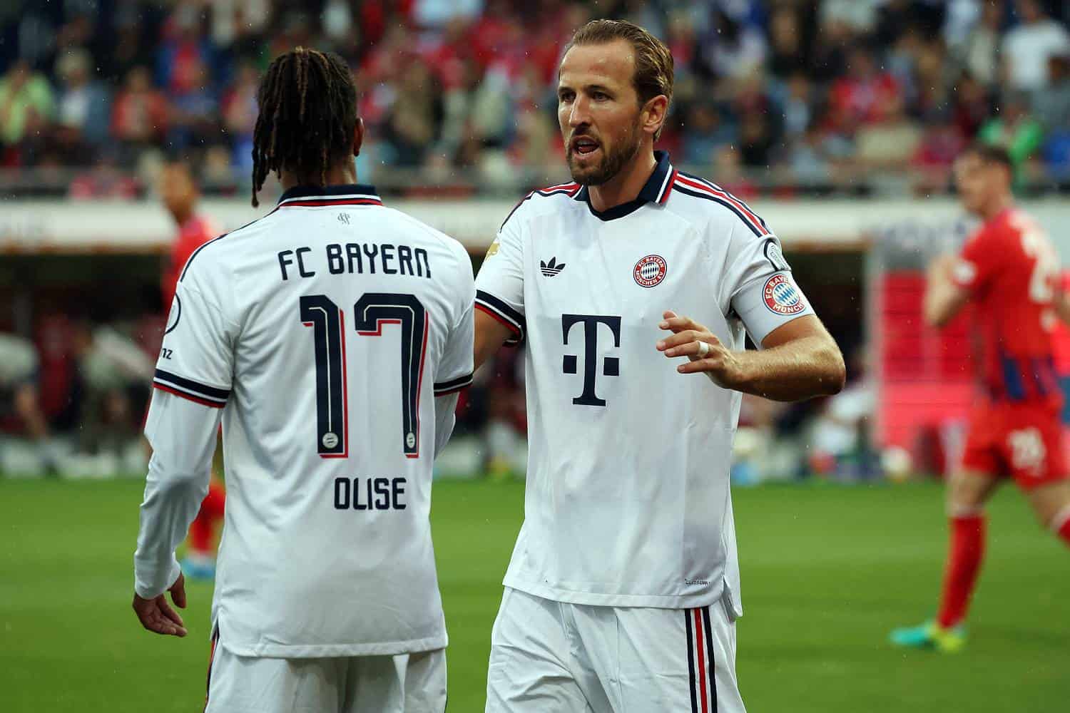 Harry Kane im Trikot des FC Bayern während eines Spiels