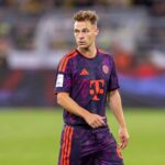 Joshua Kimmich im Trikot des FC Bayern während der Partie beim BVB