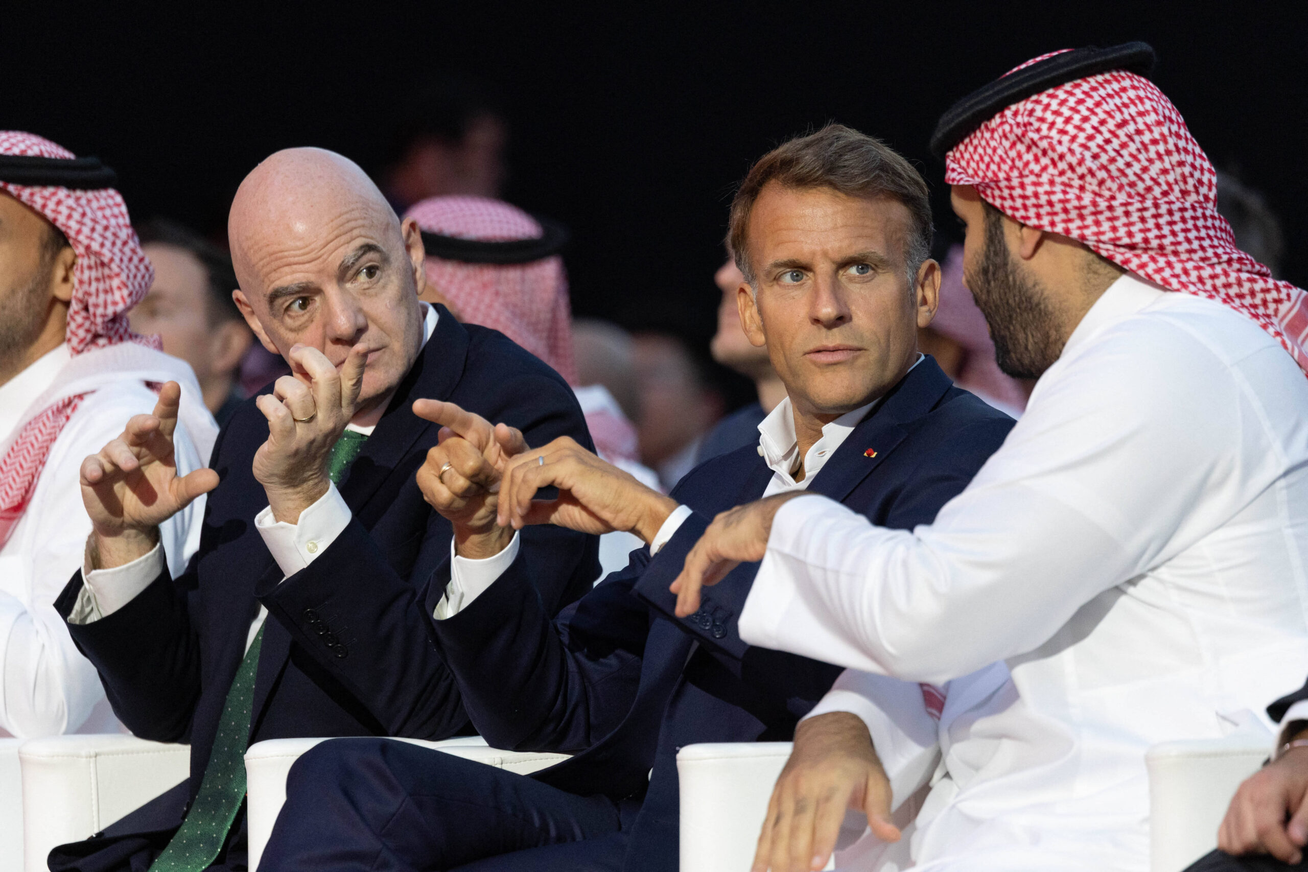 Emmanuel Macron und Gianni Infantino