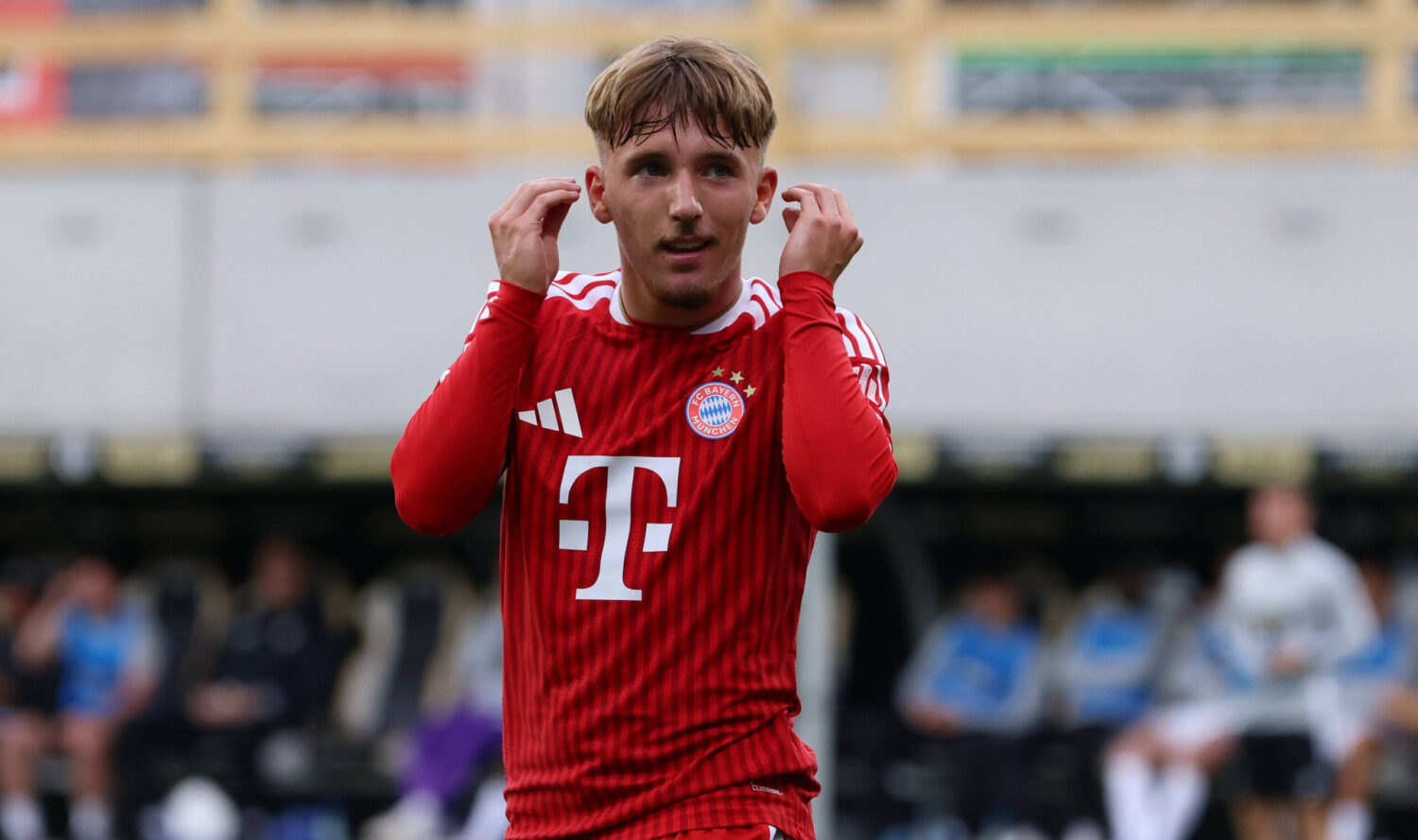 Pfiffe nach Torjubel: Bayern-Talent Karl entschuldigt sich