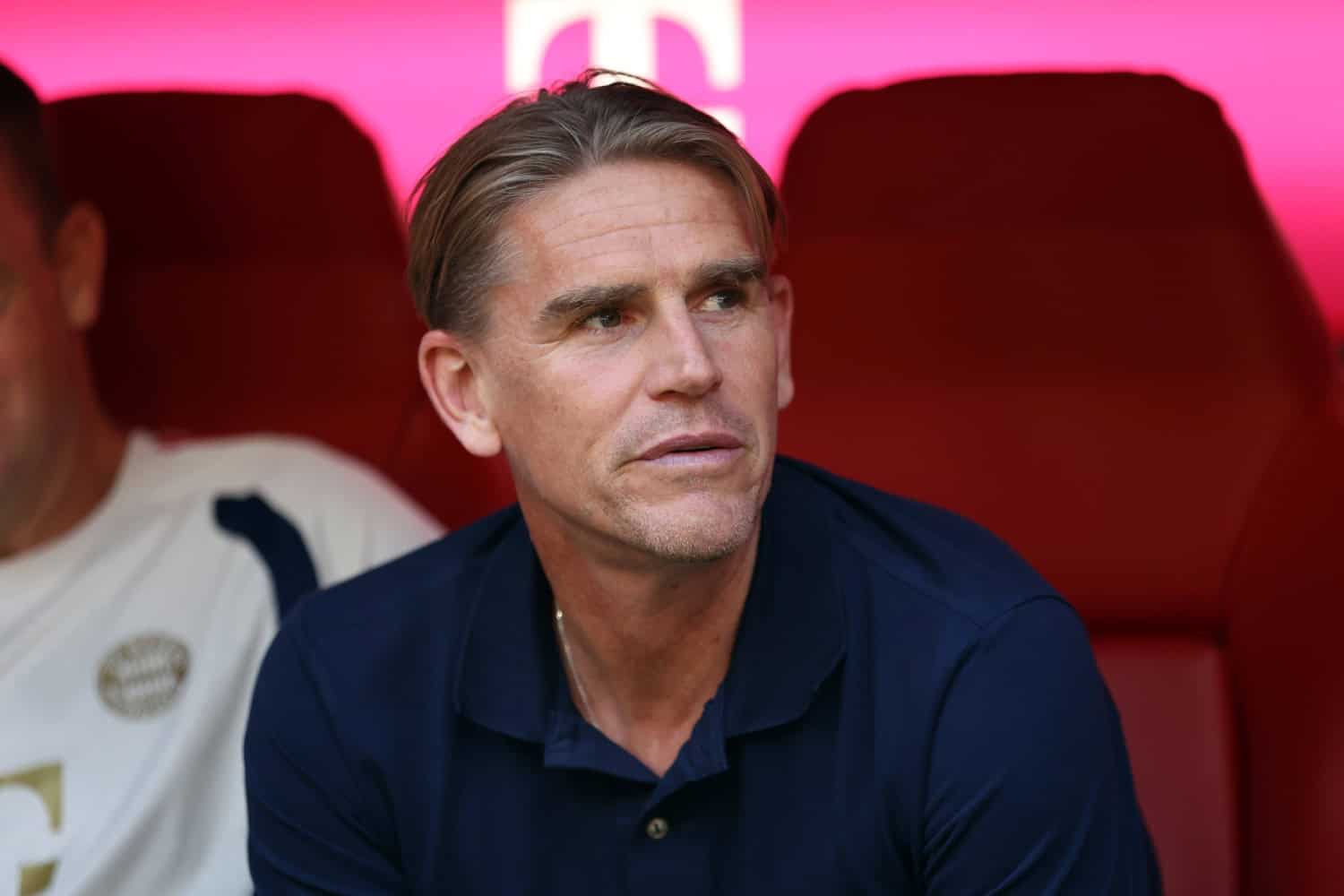 15-Jähriger von ManUnited: Bayern-Sportchef Freund lobt Gabriel