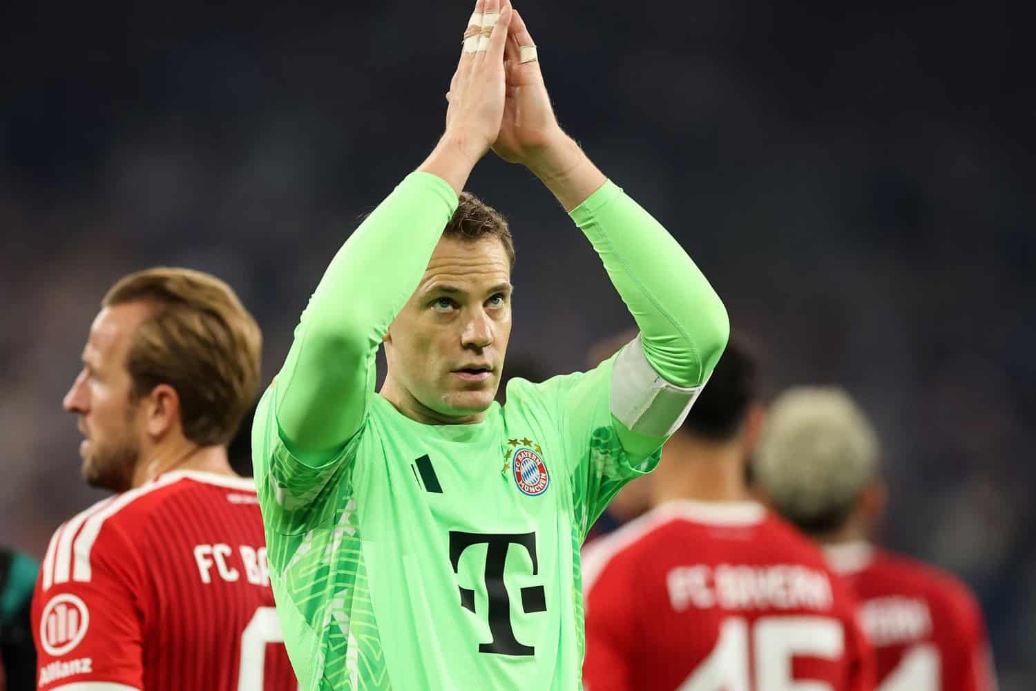 Rückkehr mit Pfeifkonzert: Bayern-Torwart Neuer bleibt gelassen