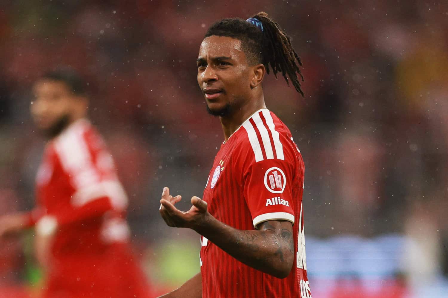 Hintertür für Real? Olise soll Klausel bei Bayern fordern