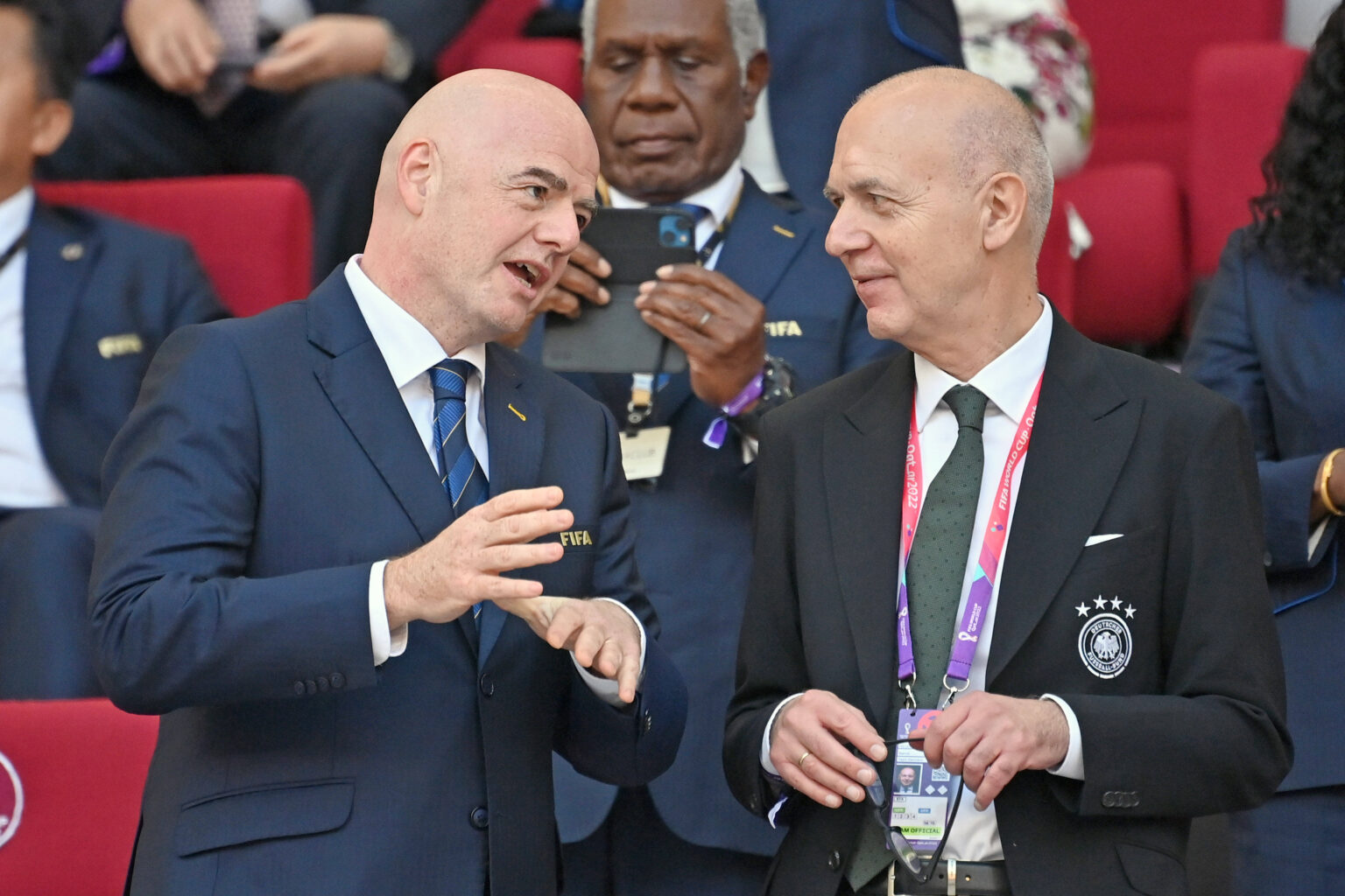 Gianni Infantino und Bernd Neuendorf