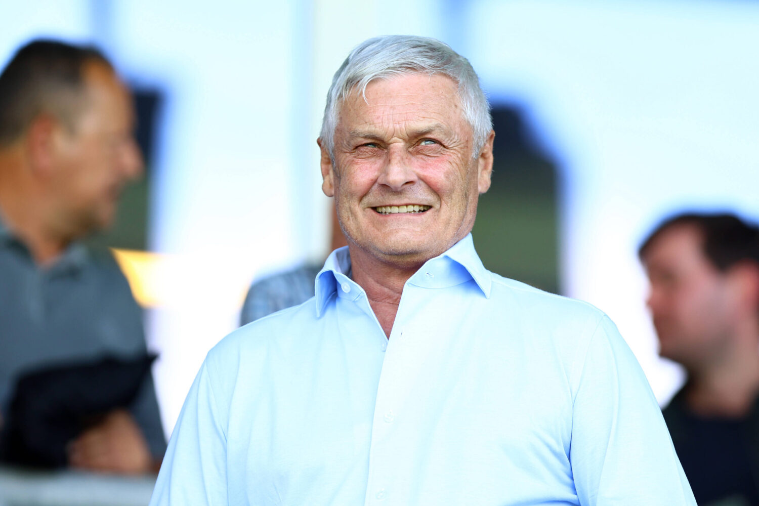 Veh nach Kompany-Schock: „Als Trainer hast du immer Druck"