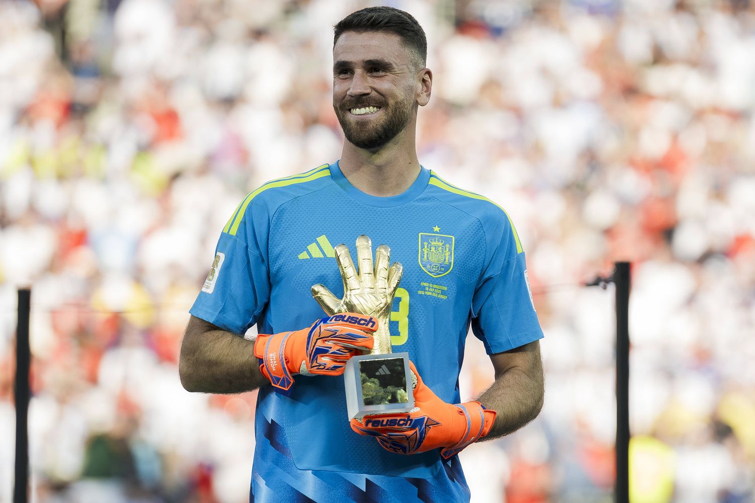 Unai Simón