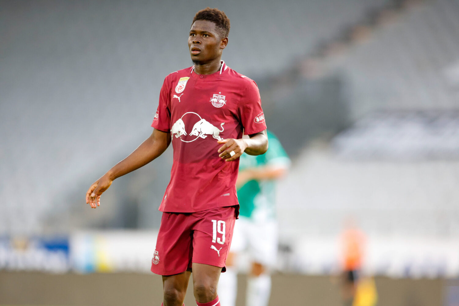 Namhafte Konkurrenz: BVB nimmt Salzburg-Star Konate ins Visier