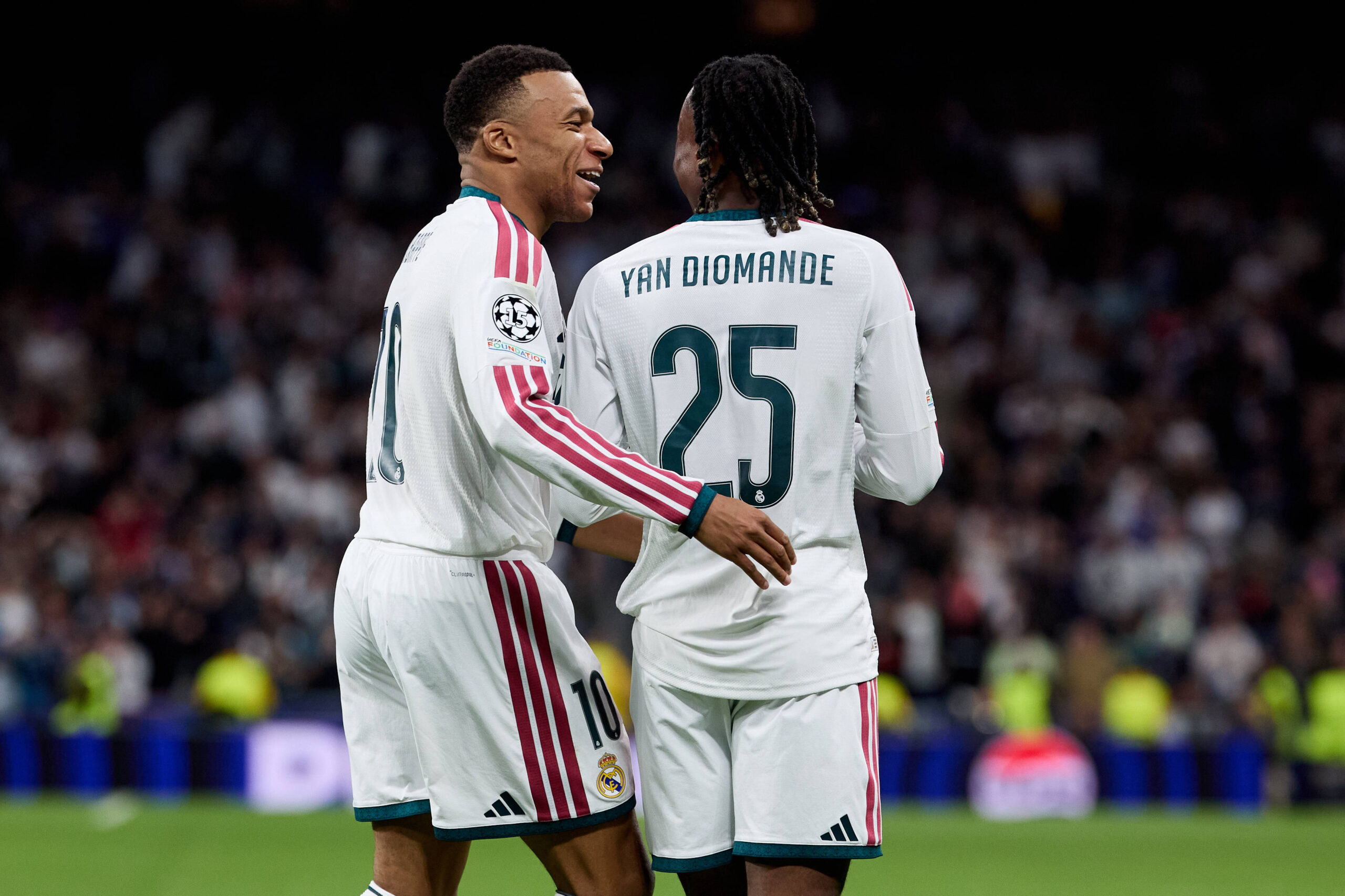 Kylian Mbappe und Yan Diomande gegen RB Leipzig
