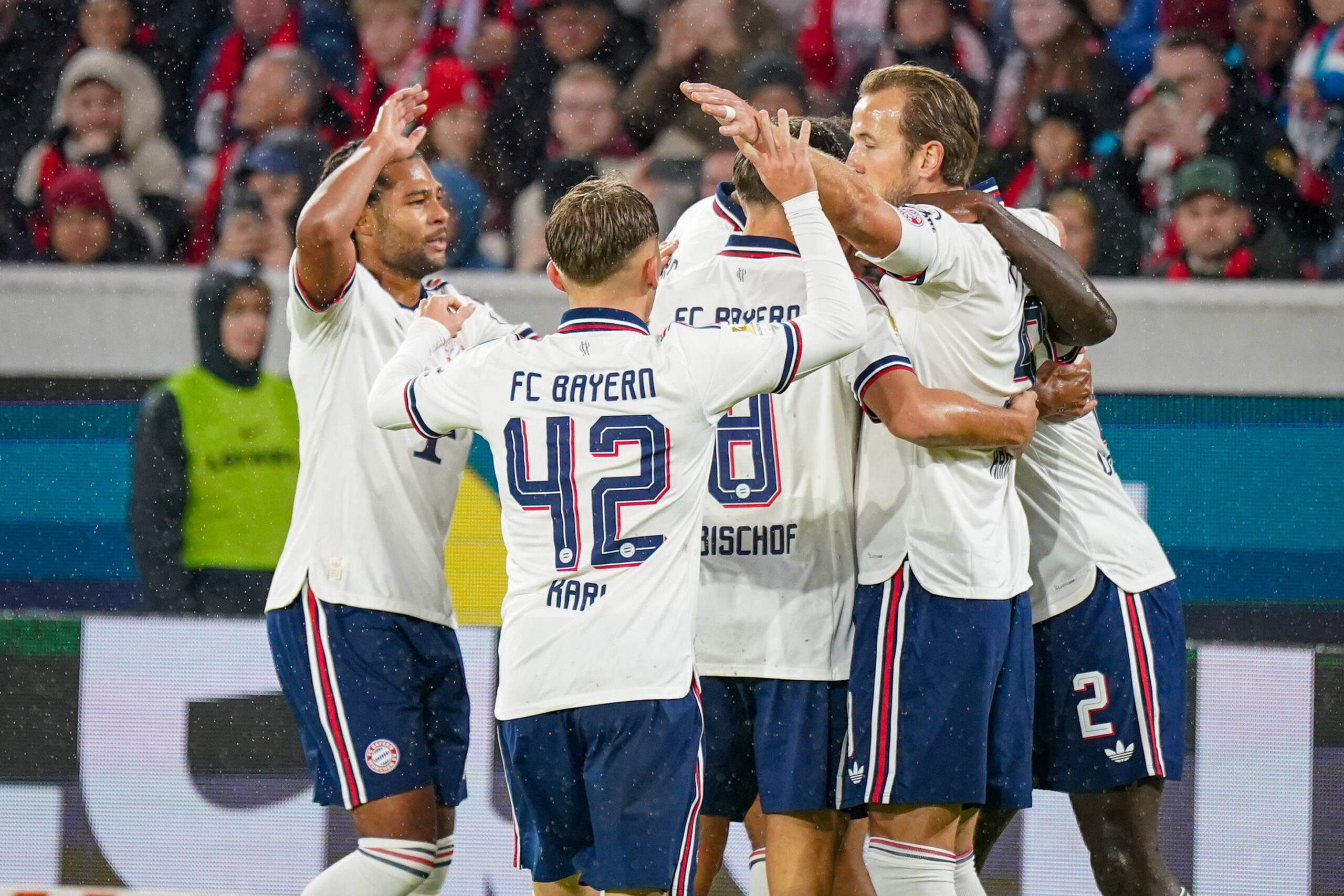 Intensives Spiel: Bayern holt wichtigen Dreier in Freiburg
