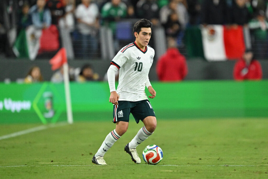 Gilberto Mora