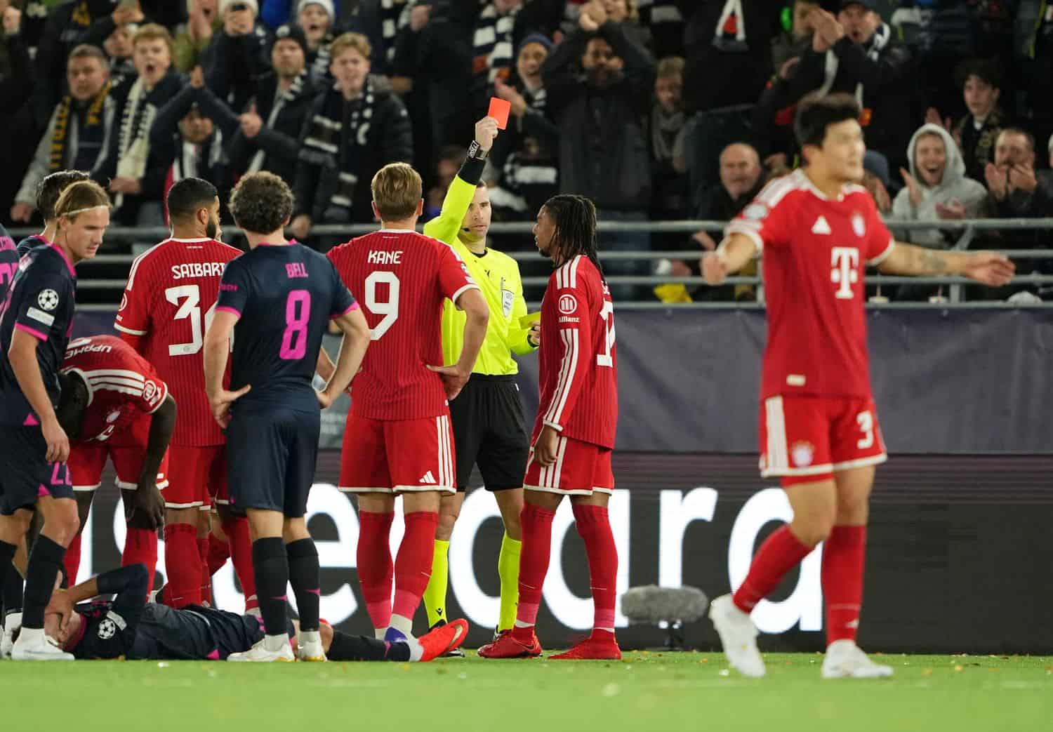 „Heute war der 10er schlauer als du“: Kompany zu Bayern-Star Olise